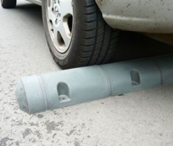 odbojnik-parkingowy-polietylen